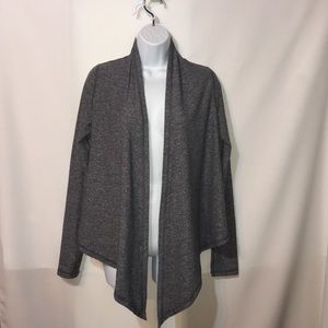 Ivivva gray Wrap size 14